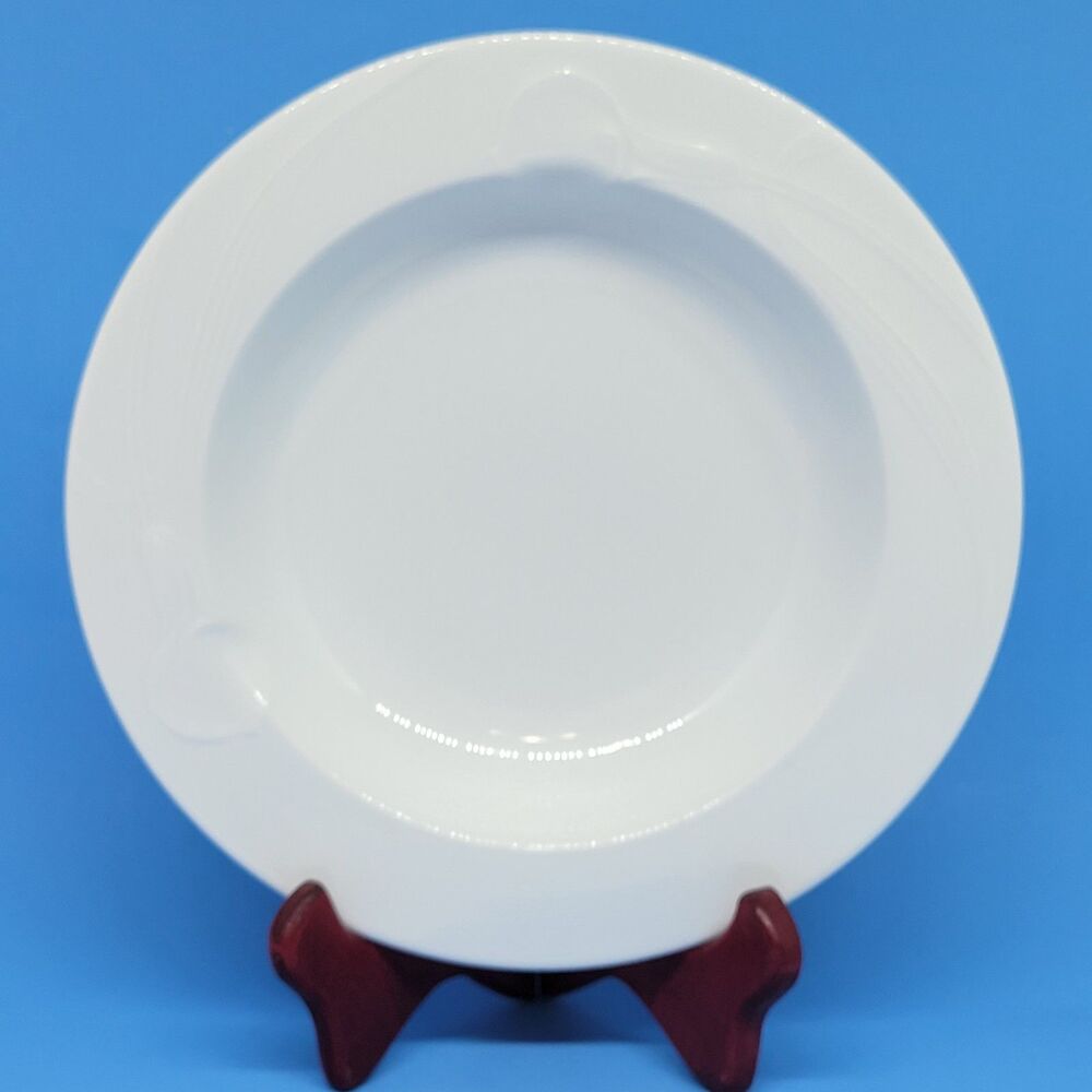 Mikasa Classic Flair Calla Lily 9" Soup Bowl